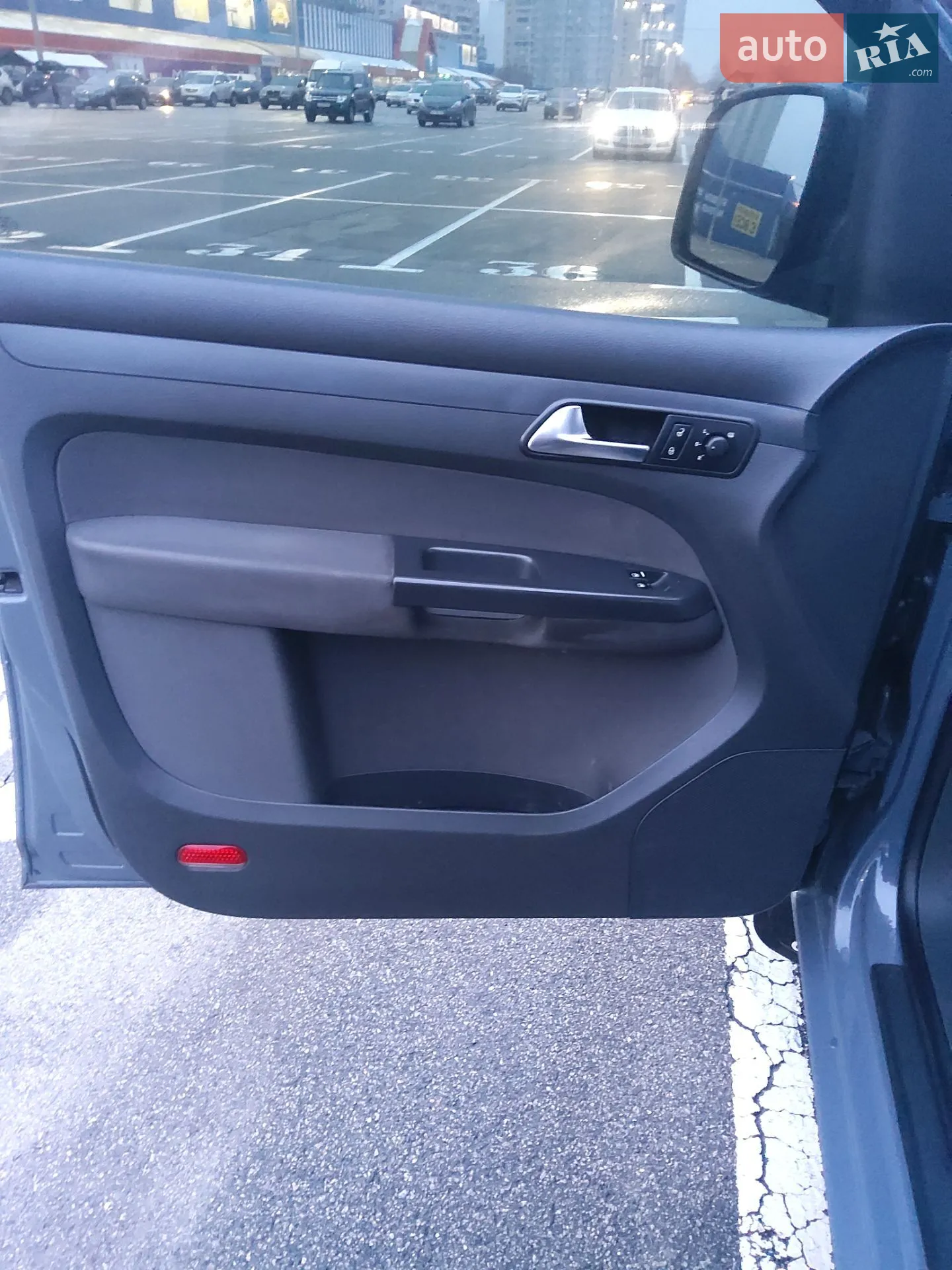 2013 Volkswagen Caddy - мініатюра 25