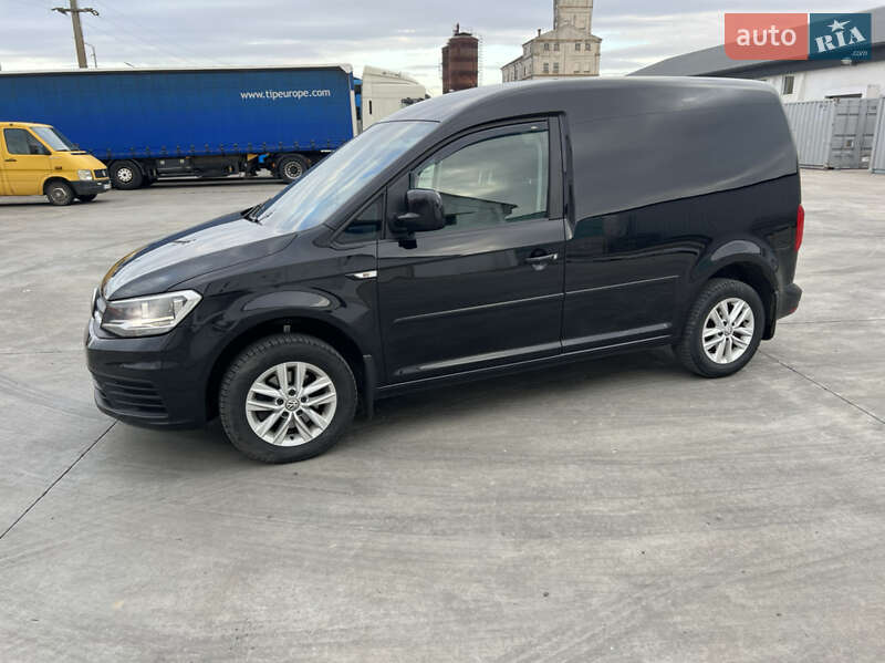 Вантажний фургон Volkswagen Caddy 2018 в Чернівцях