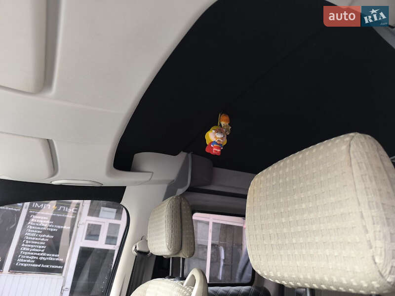 Минивэн Volkswagen Caddy 2009 в Сосновке