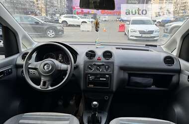 Минивэн Volkswagen Caddy 2013 в Киеве