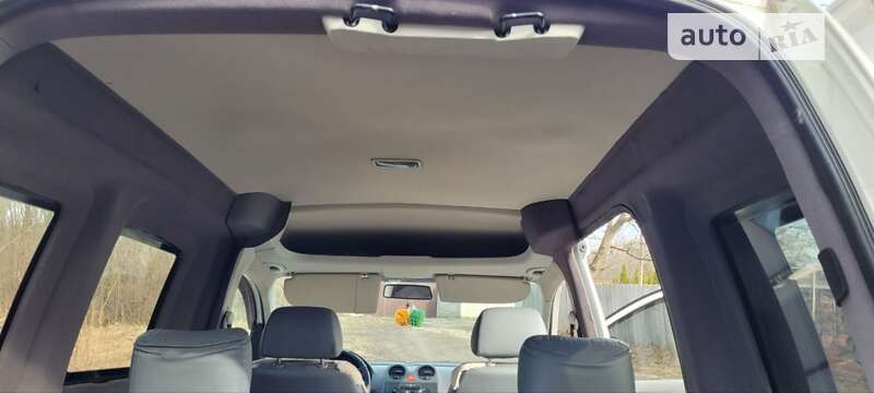 Минивэн Volkswagen Caddy 2008 в Харькове