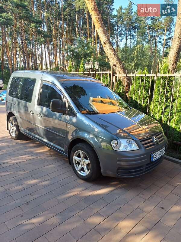 Минивэн Volkswagen Caddy 2008 в Киеве