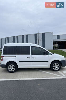 Минивэн Volkswagen Caddy 2008 в Тячеве