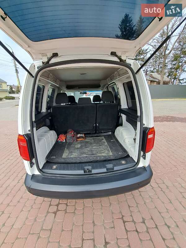 Мінівен Volkswagen Caddy 2016 в Умані