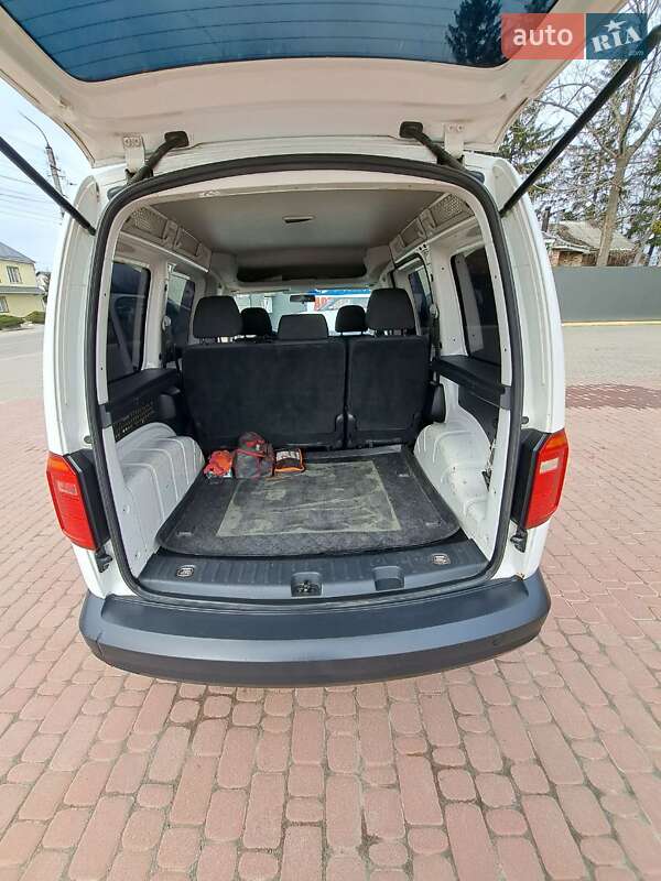 Мінівен Volkswagen Caddy 2016 в Умані