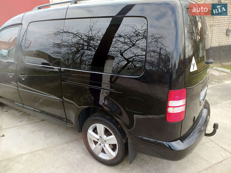 Минивэн Volkswagen Caddy 2013 в Вознесенске