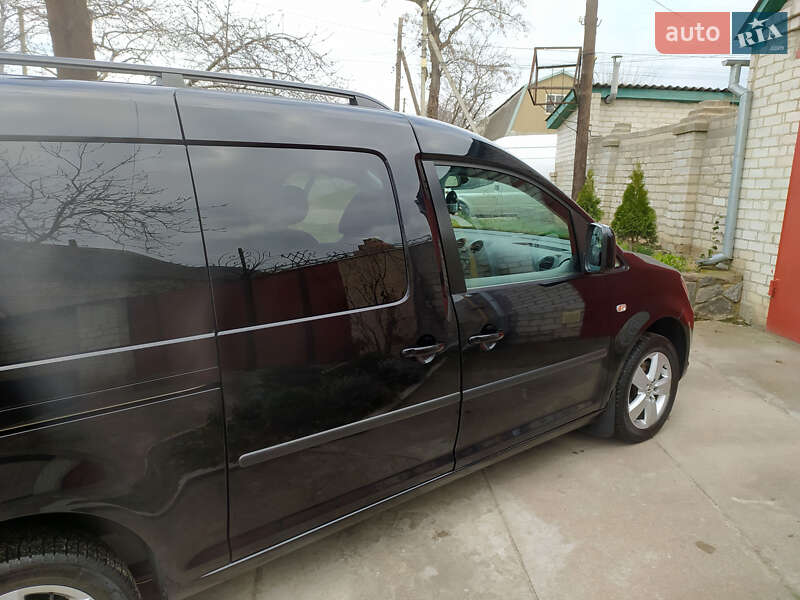 Минивэн Volkswagen Caddy 2013 в Вознесенске