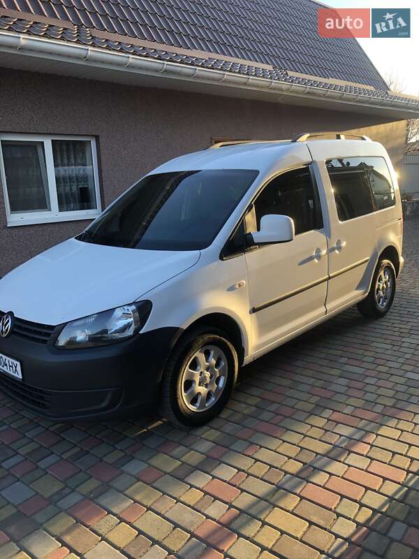 Минивэн Volkswagen Caddy 2013 в Звенигородке