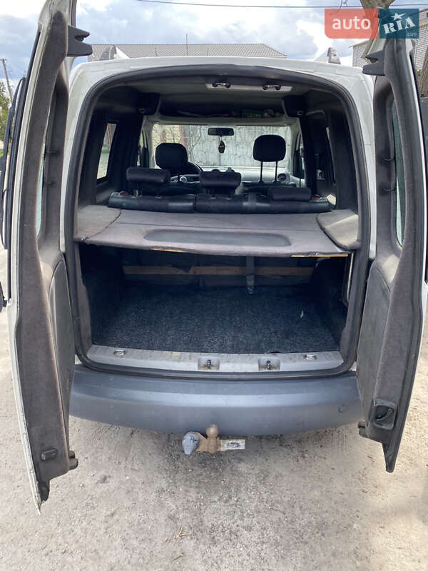 Минивэн Volkswagen Caddy 2006 в Кременчуге