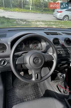 Мінівен Volkswagen Caddy 2015 в Дніпрі