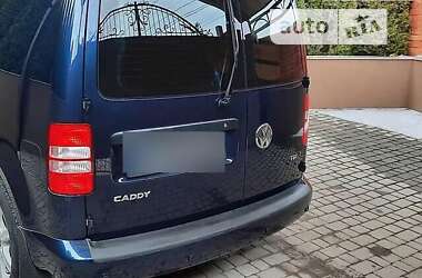 Вантажний фургон Volkswagen Caddy 2012 в Ярмолинцях