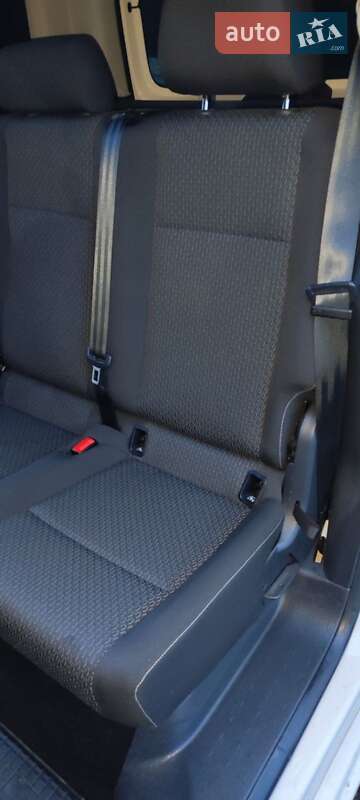 Мінівен Volkswagen Caddy 2017 в Хусті