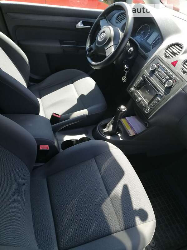 Мінівен Volkswagen Caddy 2014 в Бердичеві