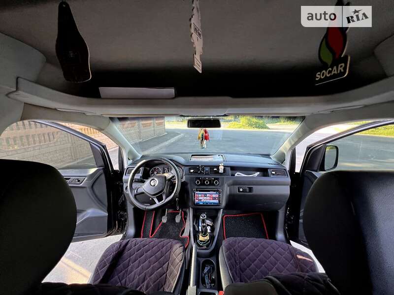 Грузовой фургон Volkswagen Caddy 2016 в Ровно
