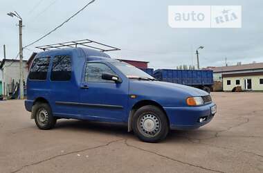 Грузовой фургон Volkswagen Caddy 2003 в Чернигове