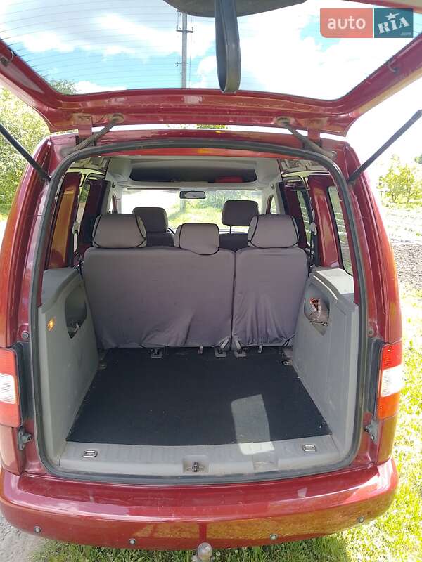 Мінівен Volkswagen Caddy 2007 в Нововолинську