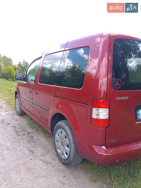 Мінівен Volkswagen Caddy 2007 в Нововолинську