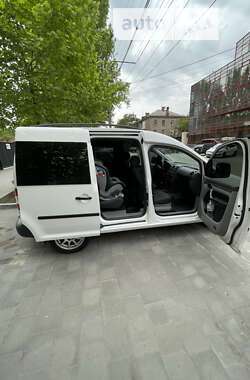 Минивэн Volkswagen Caddy 2006 в Запорожье