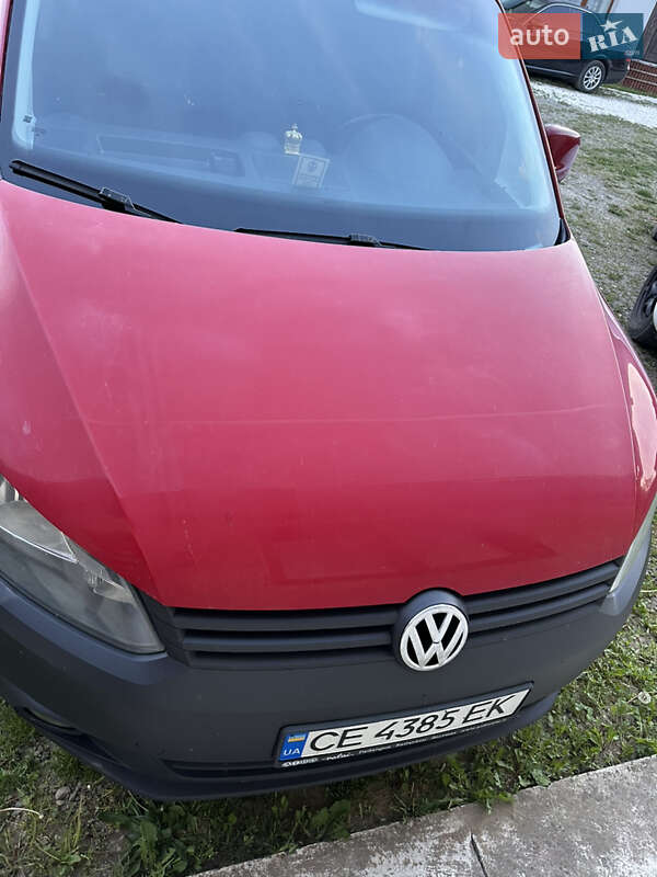 Минивэн Volkswagen Caddy 2010 в Вижнице