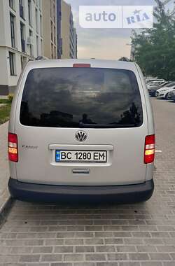 Минивэн Volkswagen Caddy 2011 в Львове