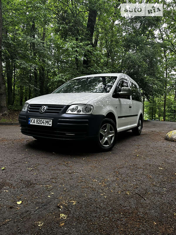 Минивэн Volkswagen Caddy 2005 в Киеве
