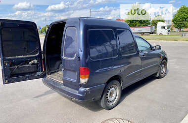 Вантажний фургон Volkswagen Caddy 2000 в Рівному