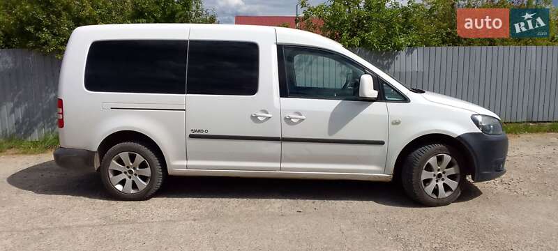 Мінівен Volkswagen Caddy 2013 в Рожнятові