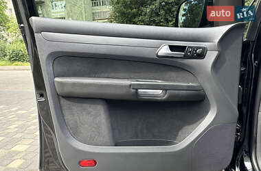 Минивэн Volkswagen Caddy 2014 в 