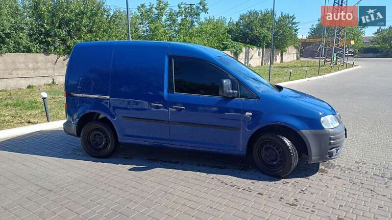 Минивэн Volkswagen Caddy 2004 в Днепре