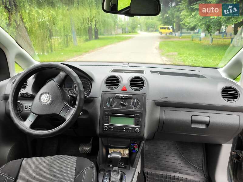 Минивэн Volkswagen Caddy 2008 в Нежине