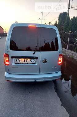 Мінівен Volkswagen Caddy 2015 в Житомирі