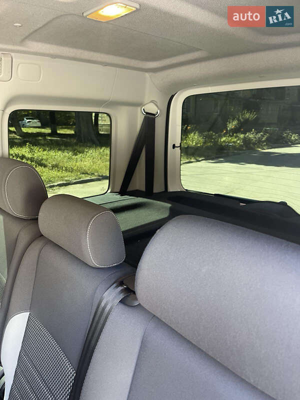 Минивэн Volkswagen Caddy 2013 в Одессе