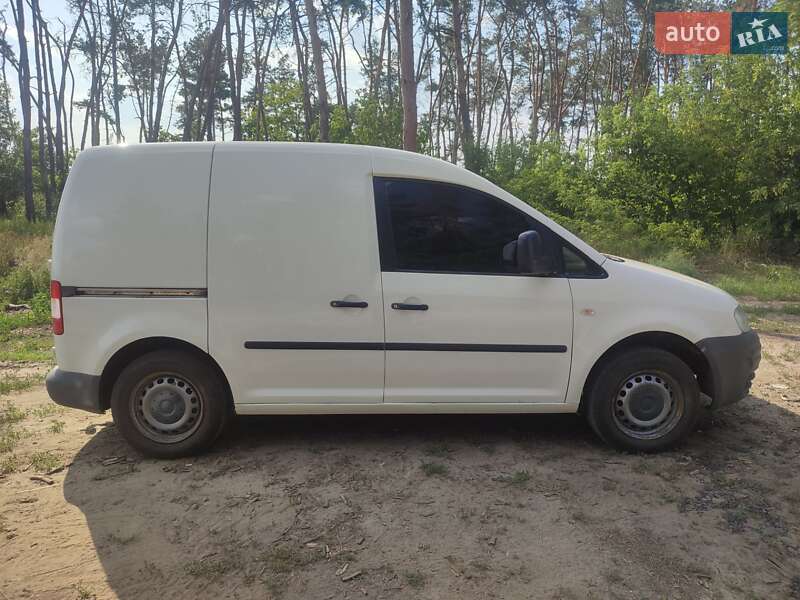 Минивэн Volkswagen Caddy 2004 в Чугуеве