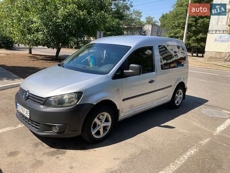 Минивэн Volkswagen Caddy 2013 в Покрове
