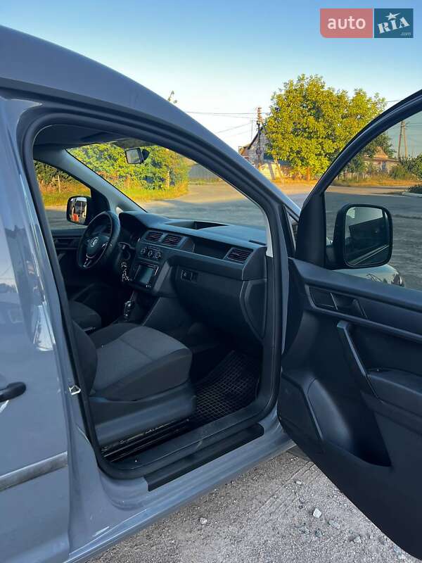 Минивэн Volkswagen Caddy 2016 в Бердичеве