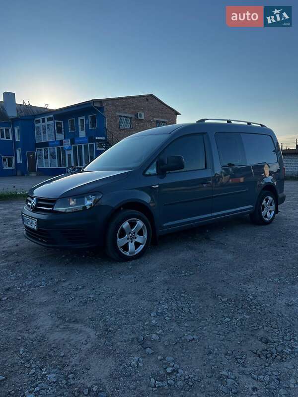 Минивэн Volkswagen Caddy 2016 в Бердичеве