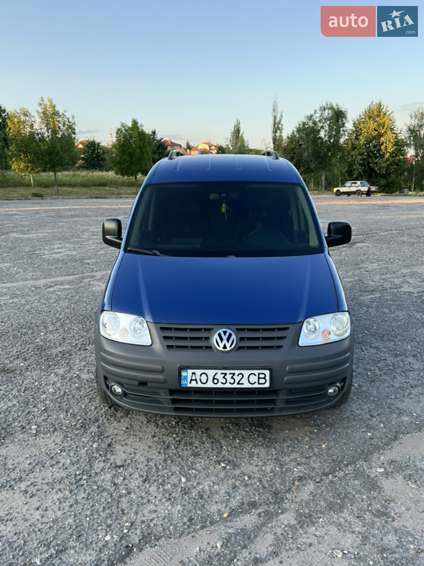 2010 Volkswagen Caddy - фото 1
