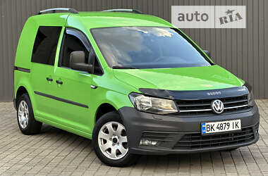 Мінівен Volkswagen Caddy 2015 в Сарнах