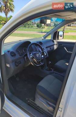 Минивэн Volkswagen Caddy 2013 в 
