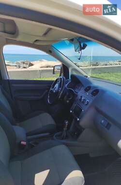 Минивэн Volkswagen Caddy 2013 в 