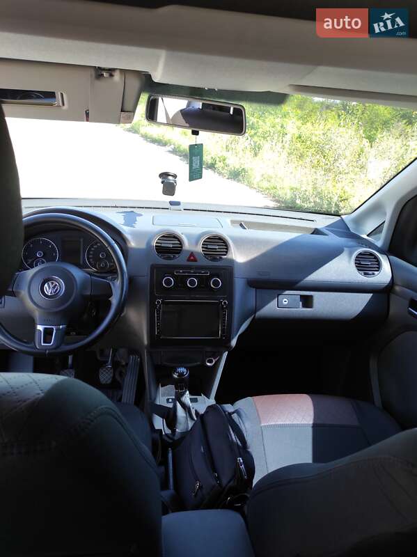 Мінівен Volkswagen Caddy 2014 в Бердичеві