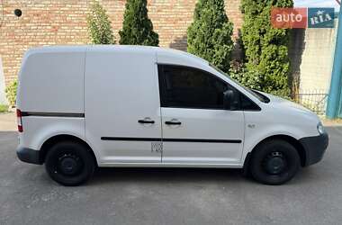 Грузовой фургон Volkswagen Caddy 2004 в Умани