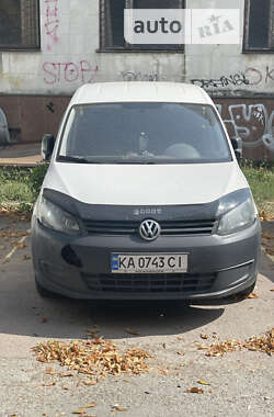 Вантажний фургон Volkswagen Caddy 2013 в Києві