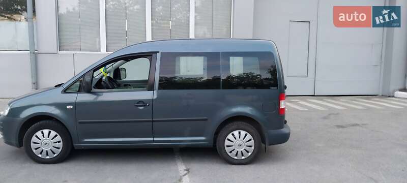 Минивэн Volkswagen Caddy 2008 в Запорожье