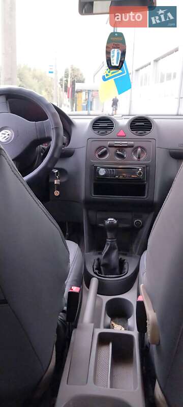 Минивэн Volkswagen Caddy 2008 в Запорожье