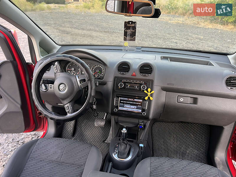 Минивэн Volkswagen Caddy 2011 в Харькове