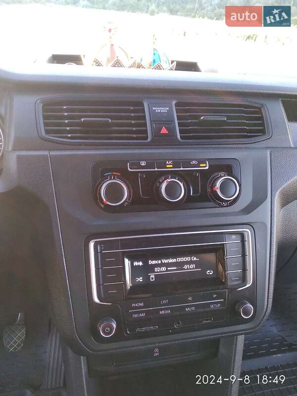 Минивэн Volkswagen Caddy 2016 в Ивано-Франковске