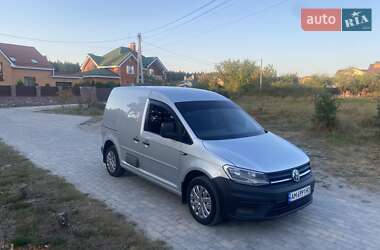 Вантажний фургон Volkswagen Caddy 2015 в Житомирі