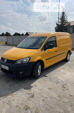 Вантажний фургон Volkswagen Caddy 2011 в Вінниці