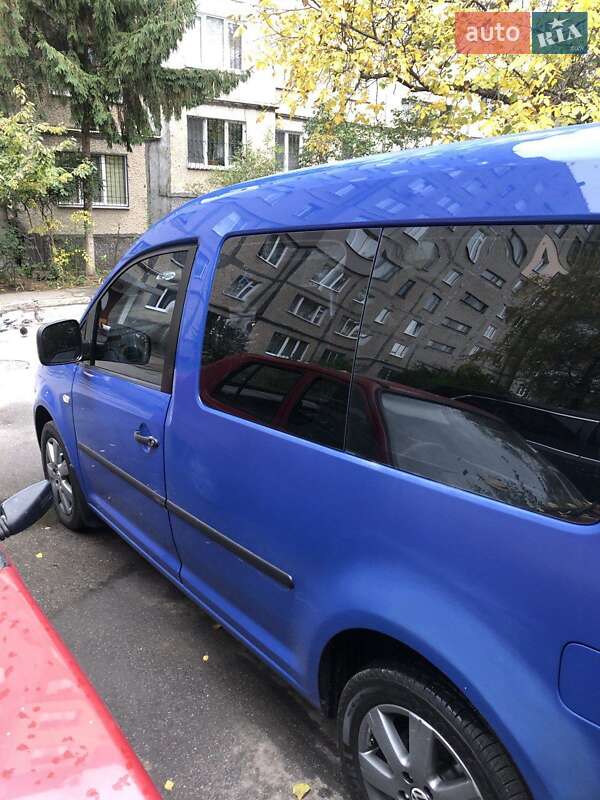 Универсал Volkswagen Caddy 2009 в Виннице